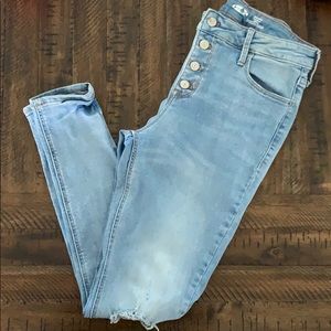 Distressed Rockstar Skinny Jean